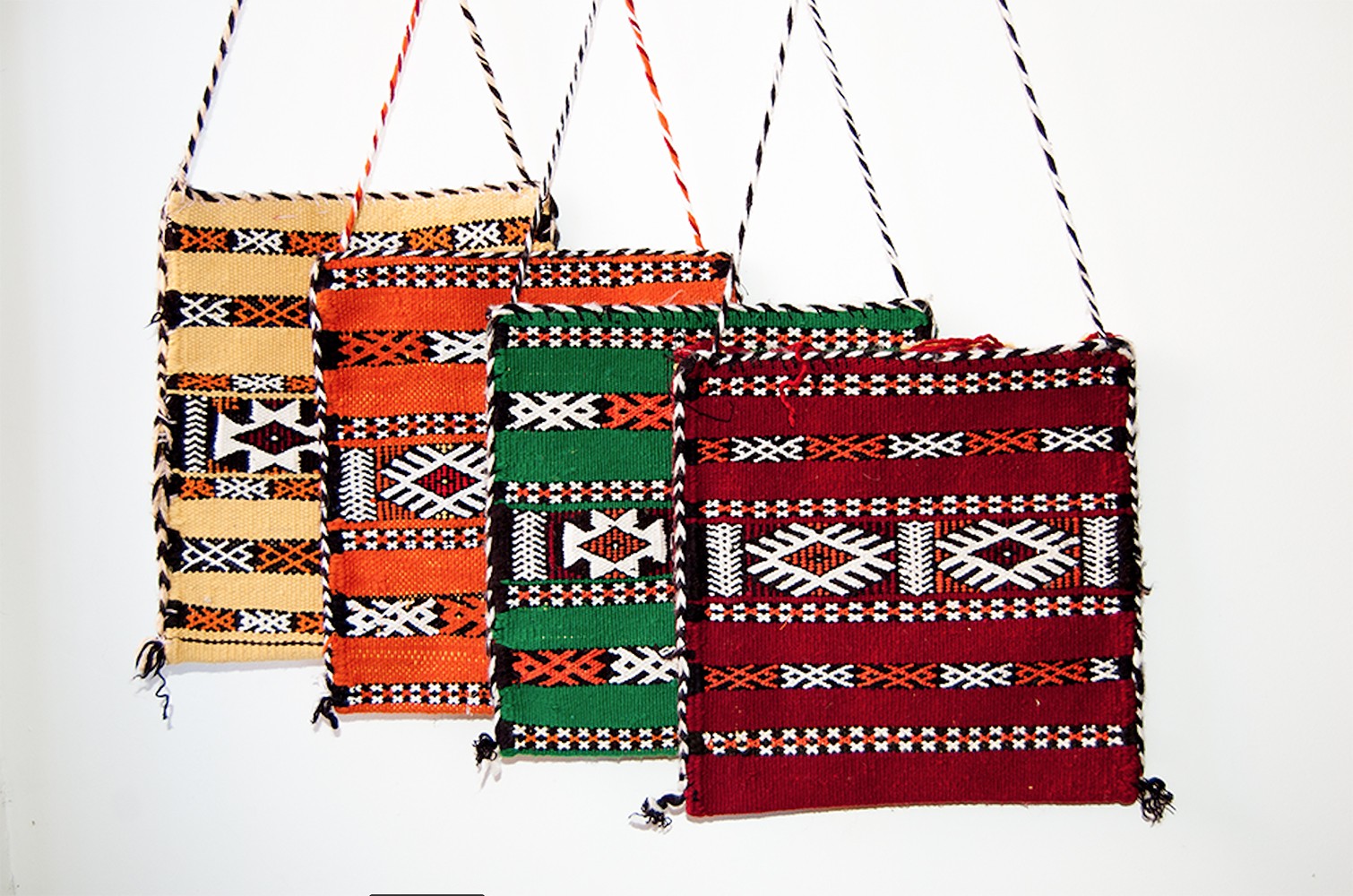 Bolso Tapiz Lana Artesanal Bereber - Modelo Jibli Mulawan