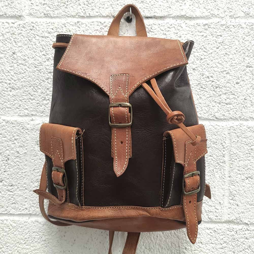 Mochila Cuero 100% - Unisex - Artesanía - Marroquinería - Modelo Aans