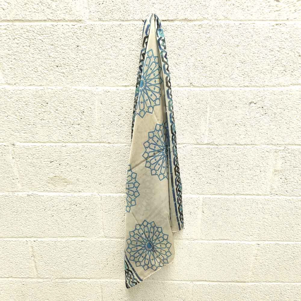 Pañuelo Turbante de Seda - Motivos Geométricos Granadinos - 145 x 65 cm -Modelo Handasiu