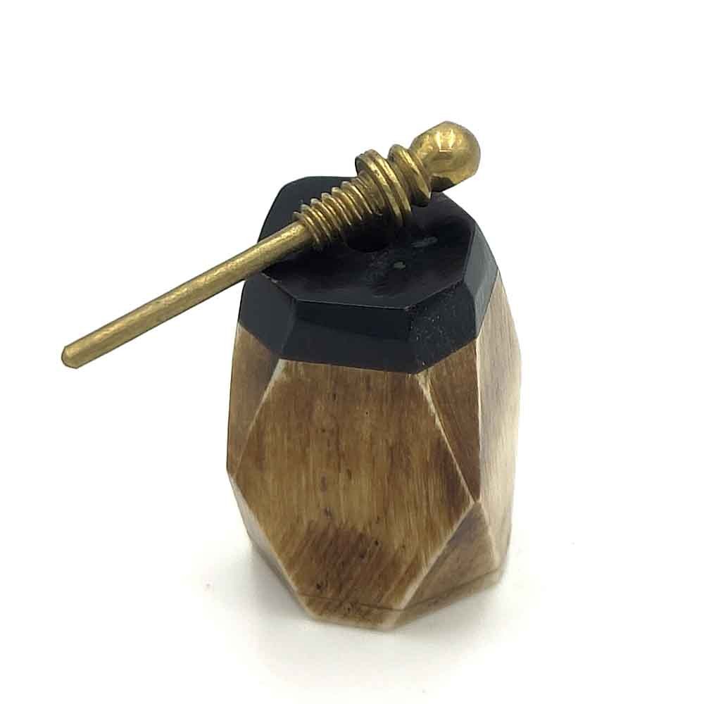 Porta Kohl de Hueso y Metal - Llavero o Colgante - Modelo handasiu