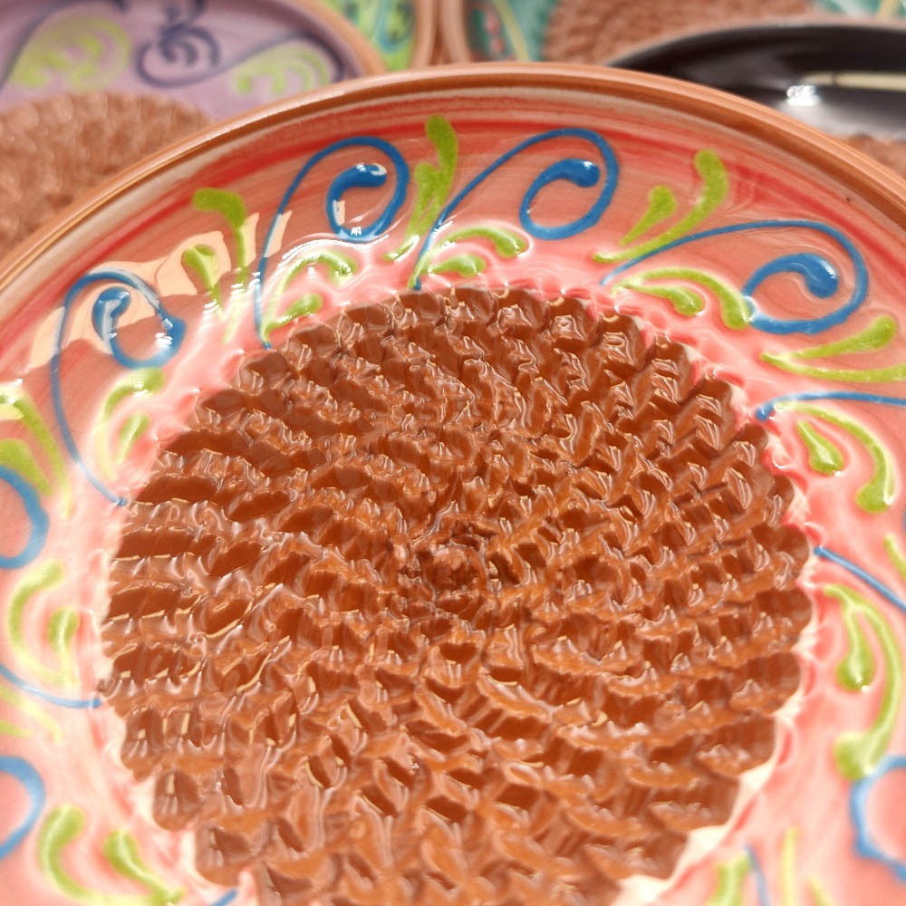 Platito Cerámica Rayador - Artesanía Granadina - Modelo Khadash