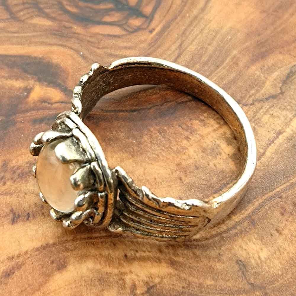 Anillo unisex Aleación Inox - Piedra Translucida - Estilo Medieval Gótico - Modelo Izna Ashra Abiad