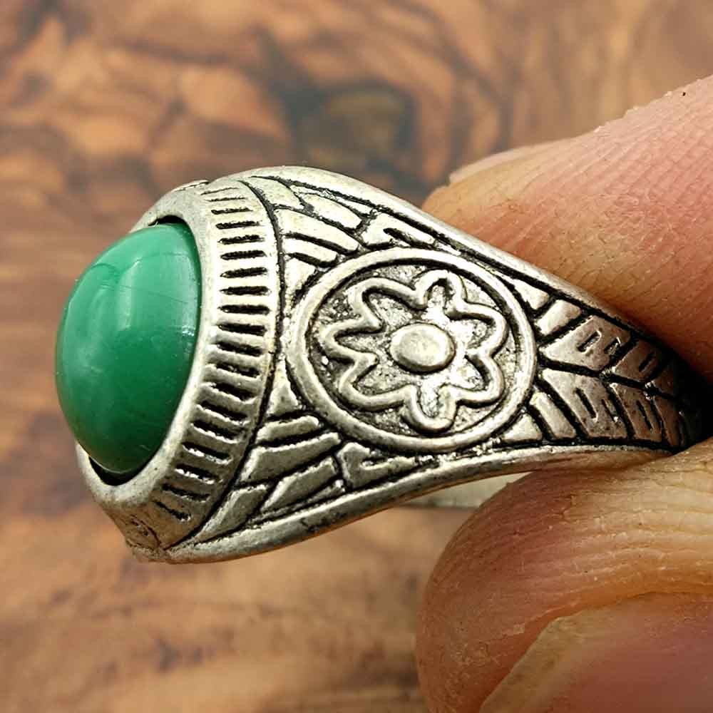 Anillo Unisex Aleación Inox - Piedra Verde - Estilo Medieval Gótico - Modelo Sebaa Ashra Akhdar