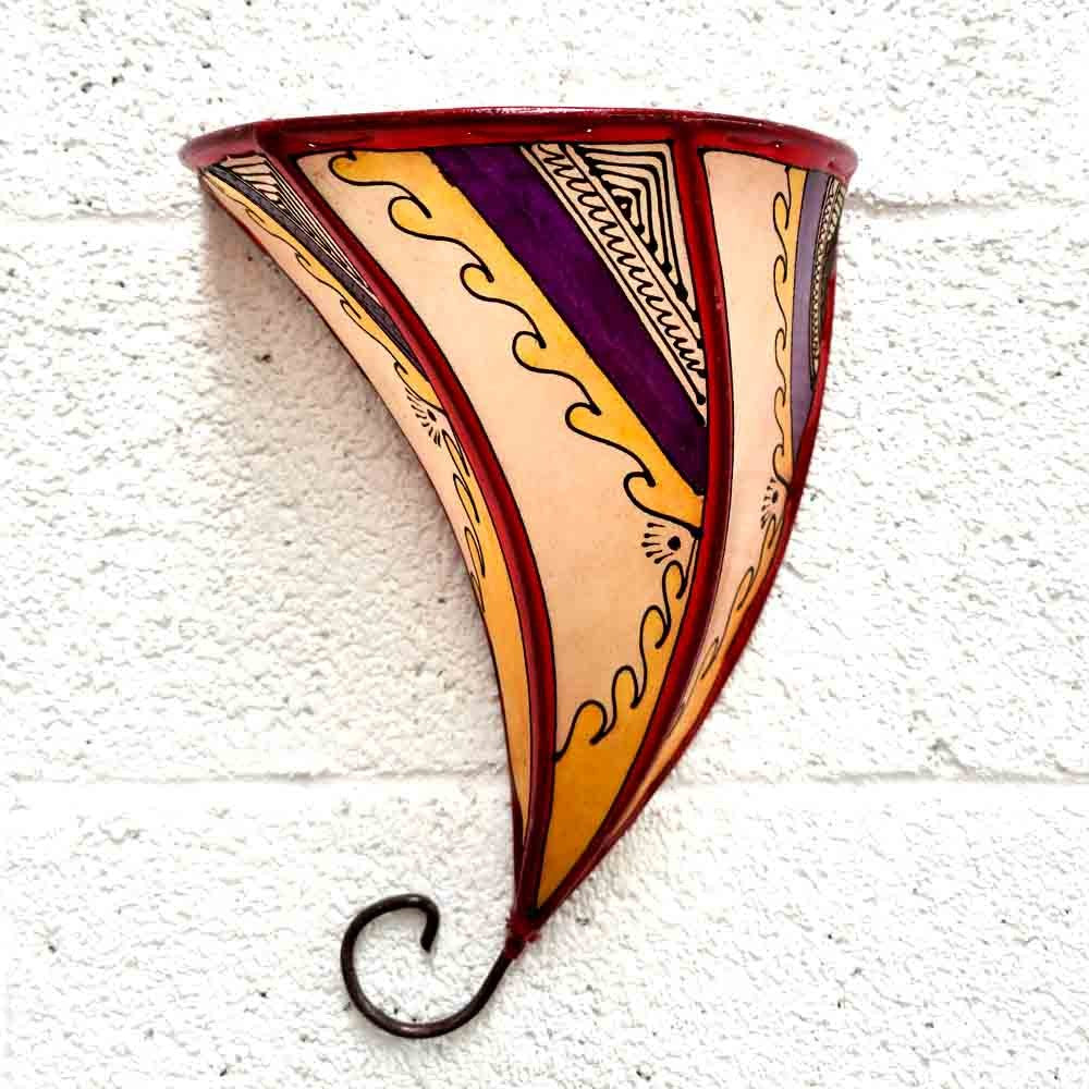 Aplique Pantalla de Piel pintado con Henna - Decoración Andalusí - Artesanía Marroquí - Modelo Mulawan