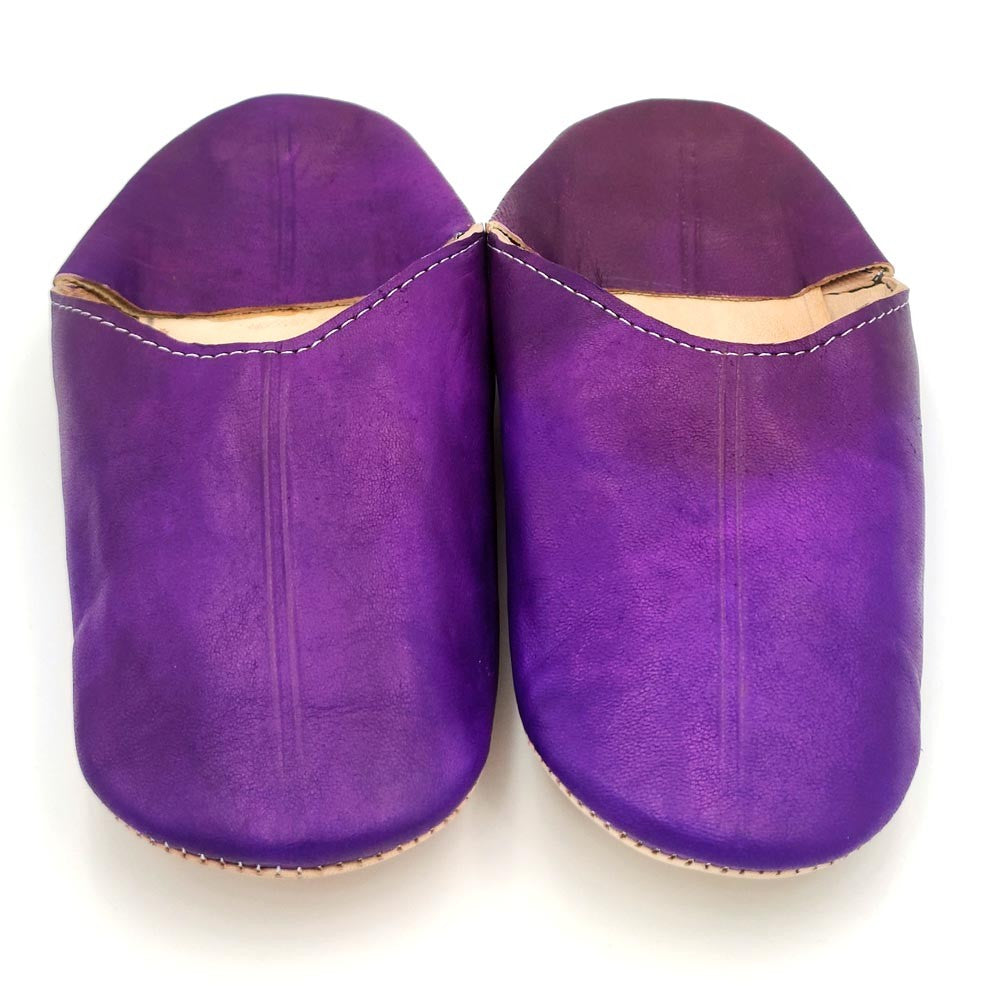 Babucha Zapatilla Andar por Casa Estilo Árabe - 100% Cuero - Color Morado - Artesanía Marroquí - Modelo Darun