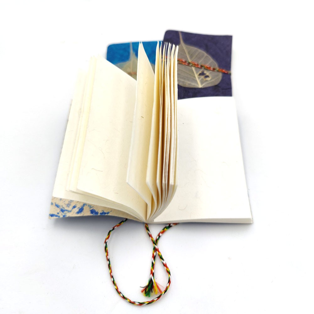 Libreta Cuaderno Tibetana Papel Reciclado - PRODUCTO SOLIDARIO - Tamaño A7 - Modelo Waraqat