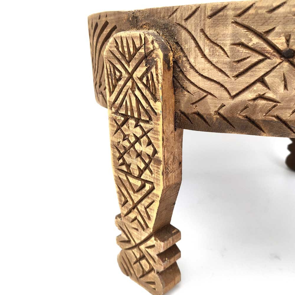 Mesa de Molinillo Chakki Baja Madera Tallada - Chill Out - Artesanía Marroquí Modelo khashab Beldi
