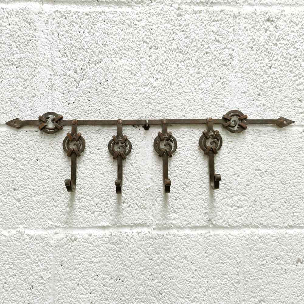 Perchero Forja Artesanal - Artesanía Marroquí - Estilo Andalusí - Modelo Xauen