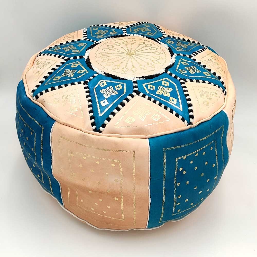 Puff Árabe Cuero 100% - Color Azul Cielo Artesanía Marroquí - Modelo Laun Azrak Samawi