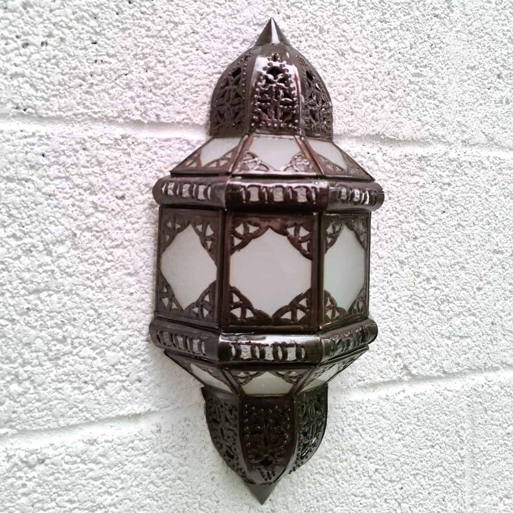 Aplique Pantalla Artesanía Marroquí Metal y Cristal - Color Cobre y Blanco - Modelo Nahr Serie Sable