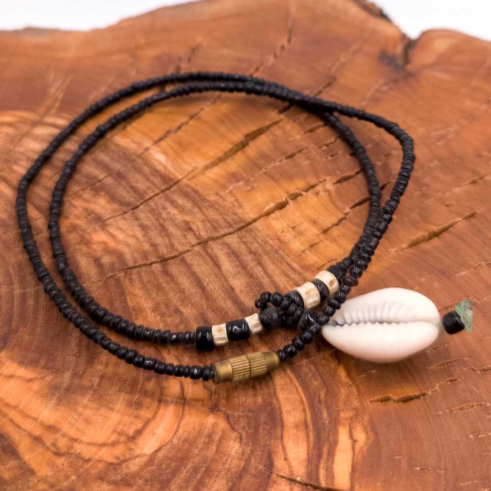 Colgante Collar Africano Concha Cowrie Cauri Modelo Limbat