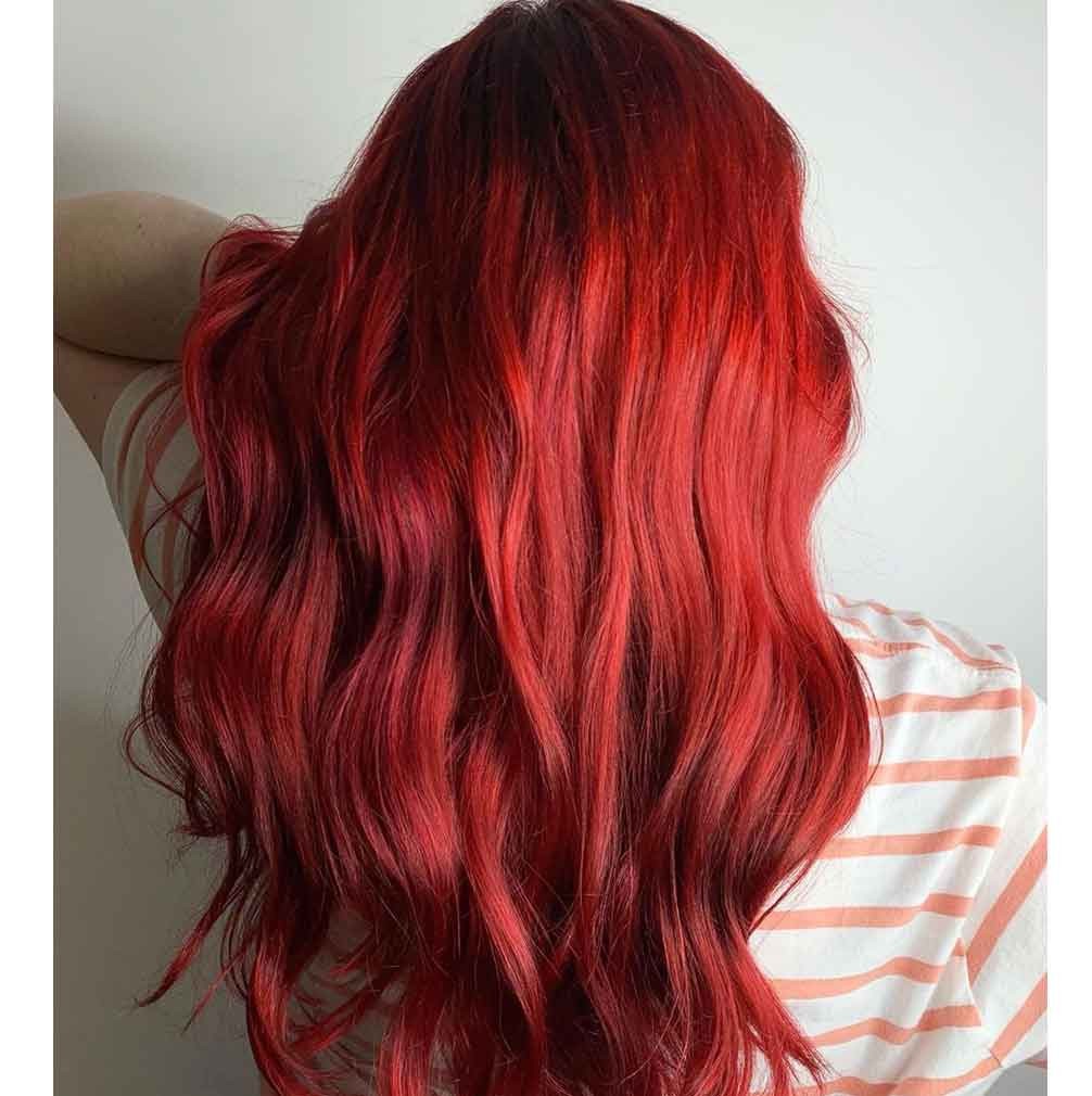 Henna Radhe Super Caoba Luminoso en Polvo: Tinte Natural y Saludable para un Cabello Radiante