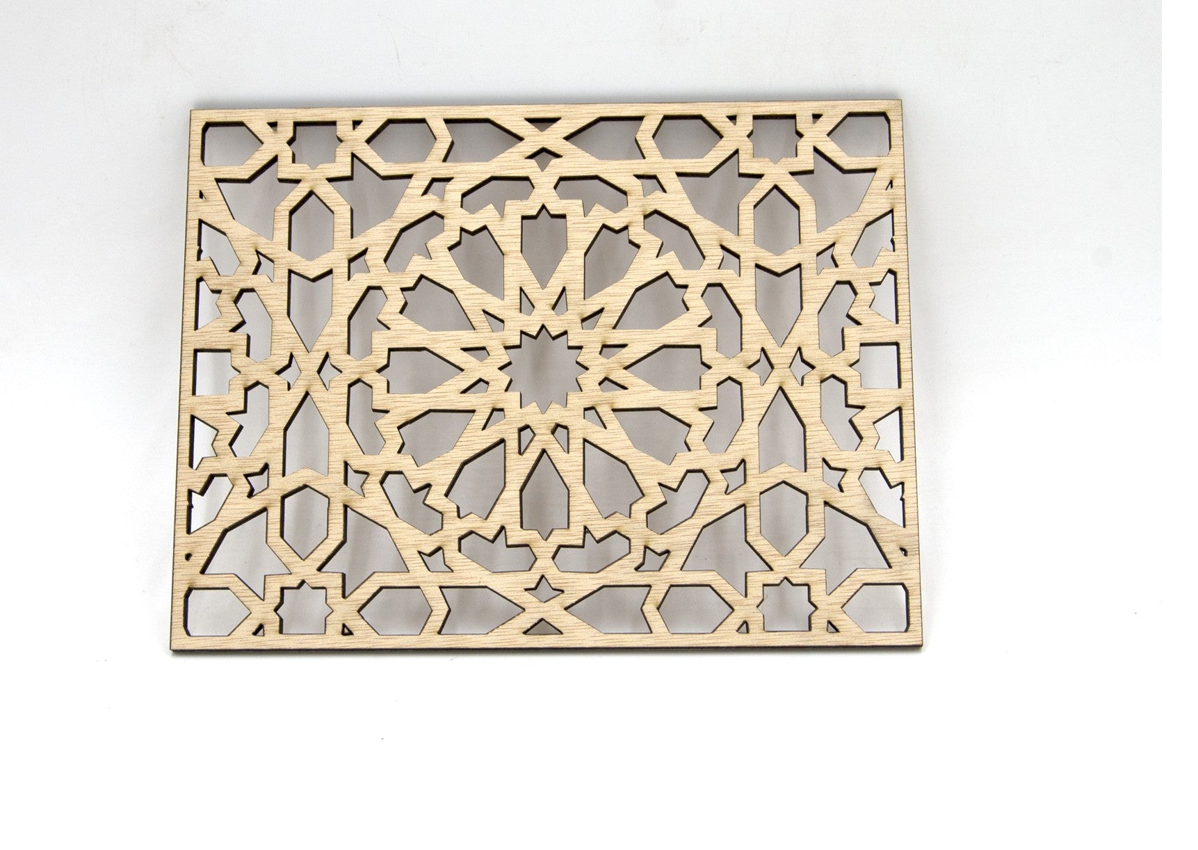 Celosía Decorativa Corte Láser- Modelo Wahda - 25 x 18 cm