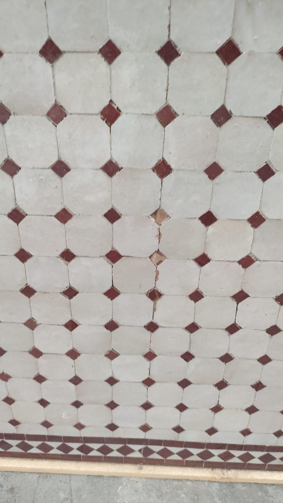 MESA CON TARA ROTA - 170 X 110 CM - BEIGE GRANATE