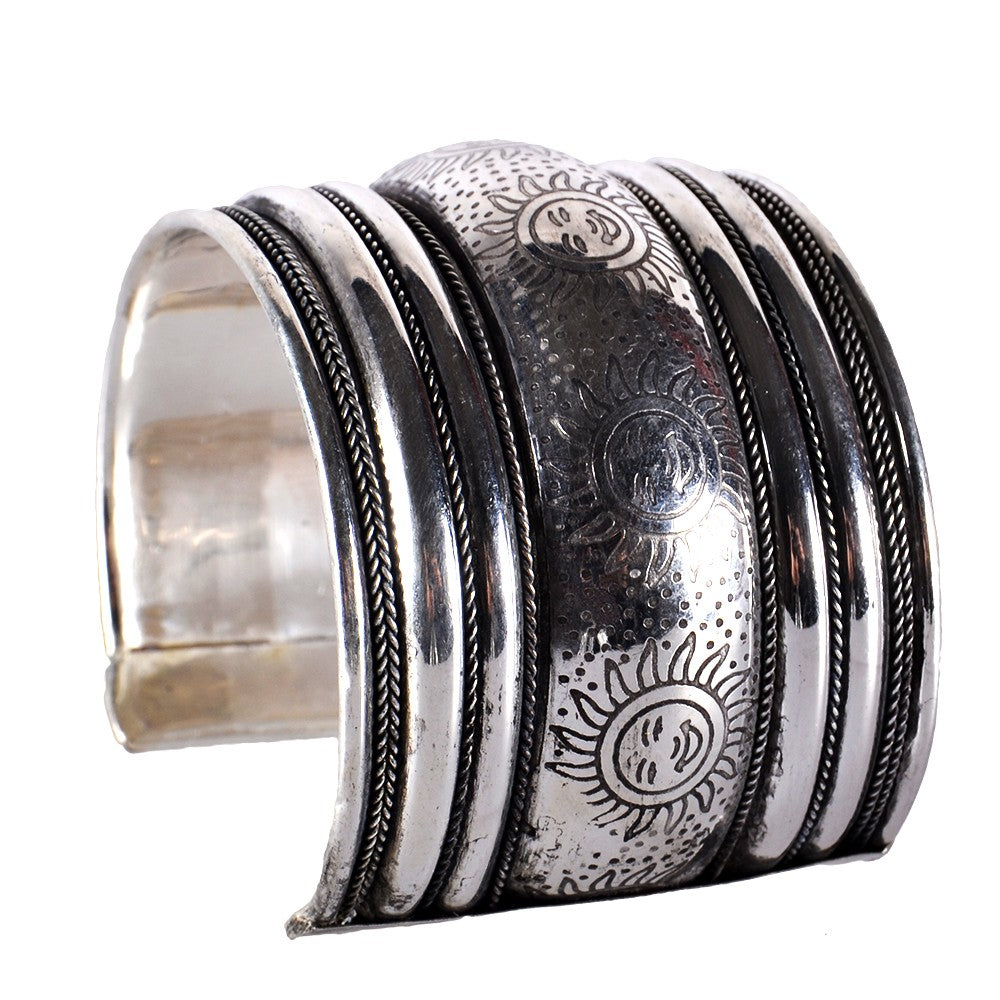 Brazalete Ancho Plateado - Soles - NOVEDAD