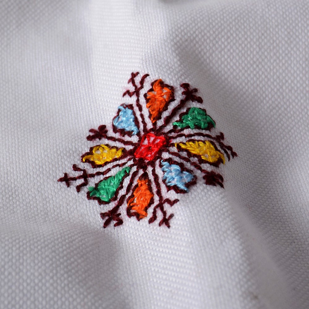 Juego Salvamanteles Y 4 Servilletas - Algodón Y Bordados - Producto Artesanal - Varios Colores