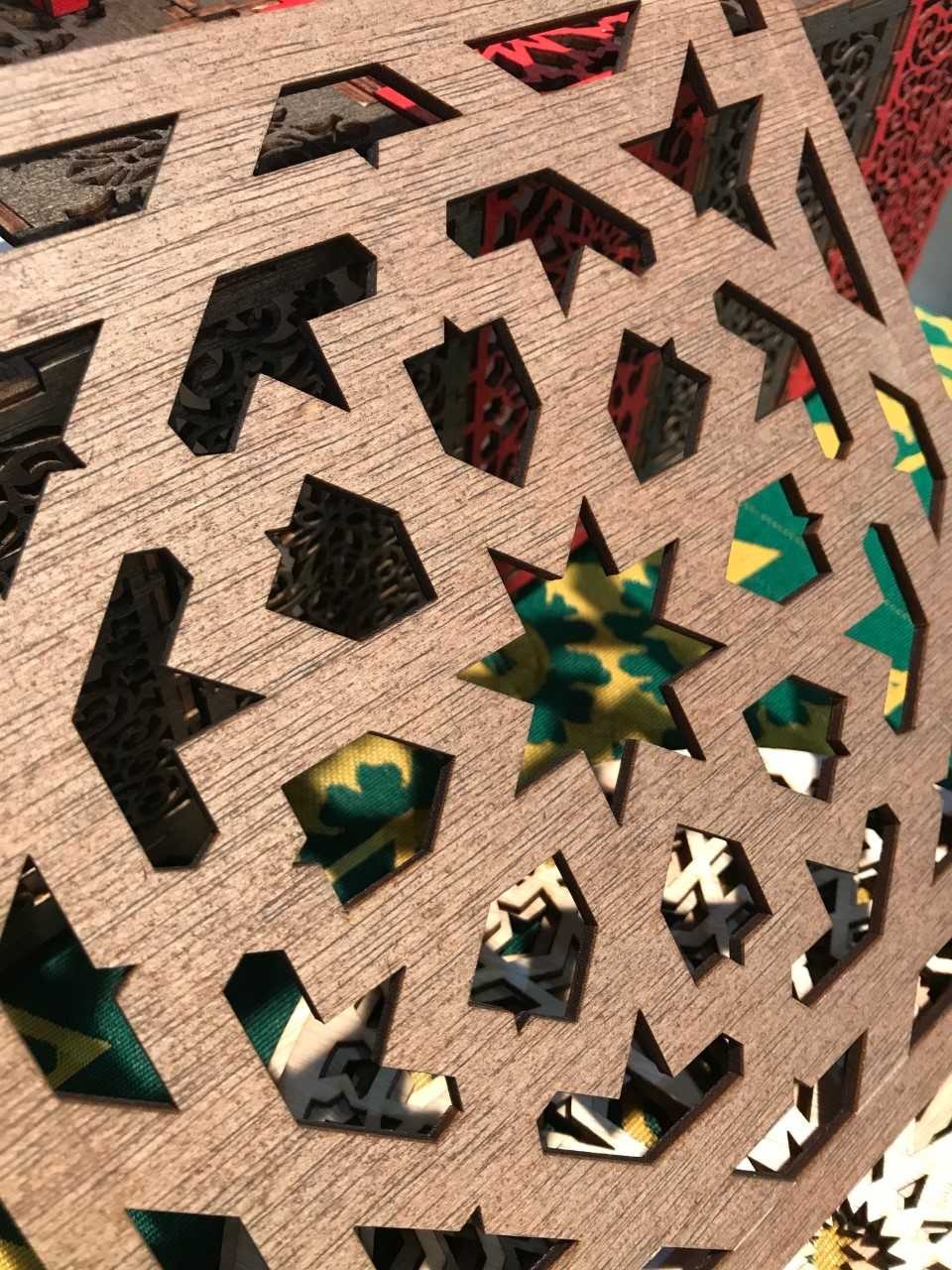 Salvamantel Madera Celosía Arabe - 20x20 cm - Modelo Murabba