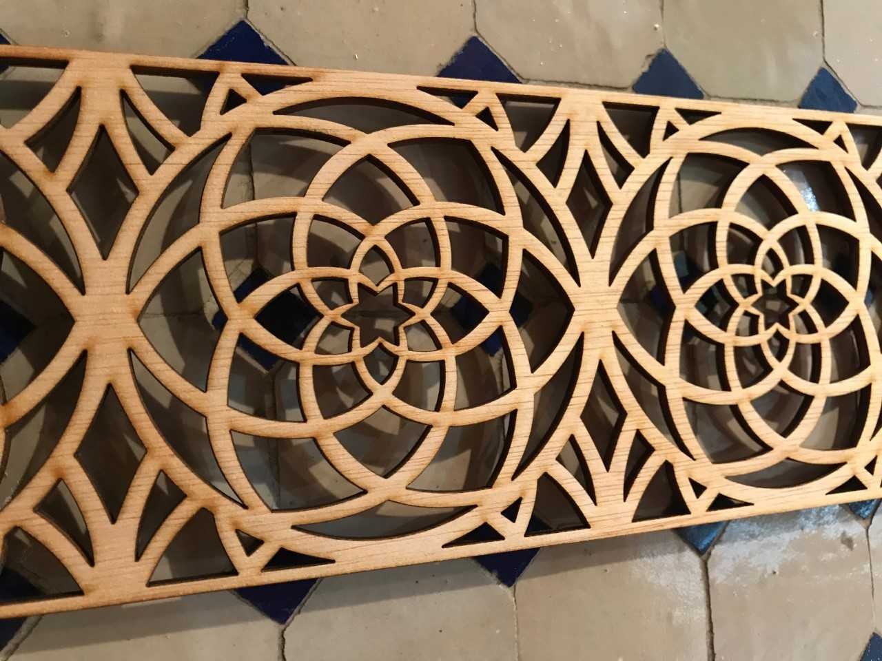 Celosía Madera Modelo Daira - 50 x 10 cm