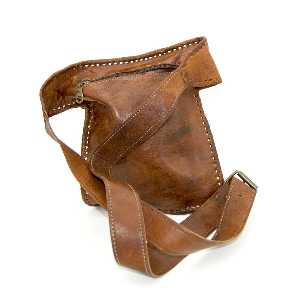 Riñonera Artesanal - 100% Cuero - Modelo AADI