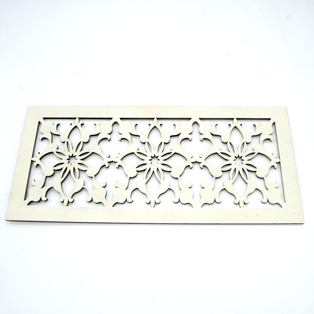 Celosia Madera - Corte Láser - Diseño Medieval - Blanco Hueso - 30 x 15 cm