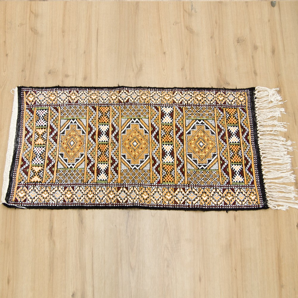 Tapiz Bereber - Estilo Vintage - Pieza Única - 140cm x 72cm - Multicolor