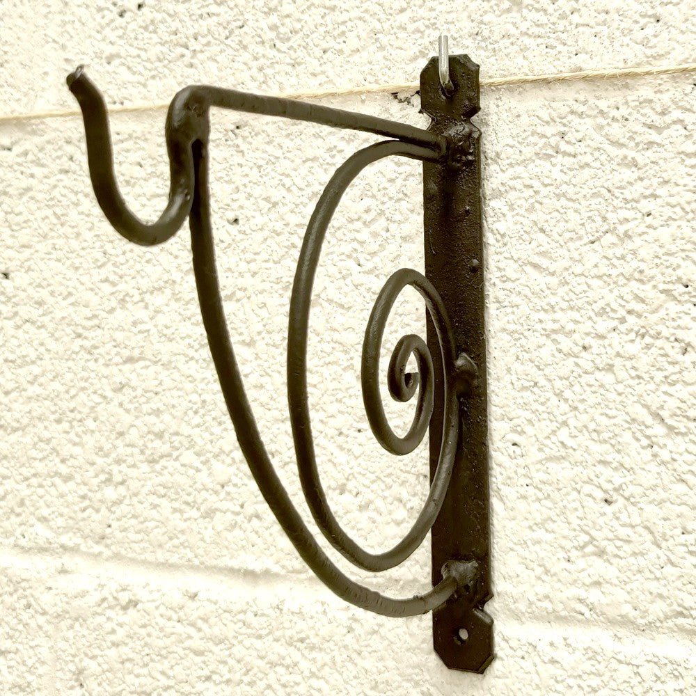 Soporte o Gancho de Pared para colgar Lamparas - Modelo Caracol - 22cm
