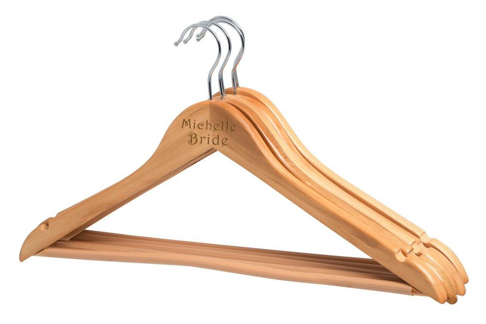Percha de Madera Grabada y Personalizada con Laser