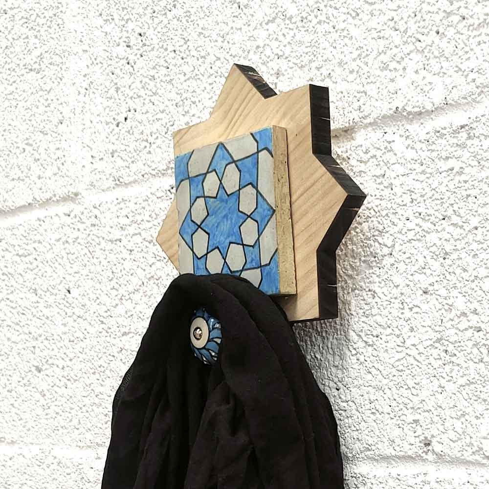 Perchero Colgador Madera y Azulejo Andalusí - Modelo Nayma