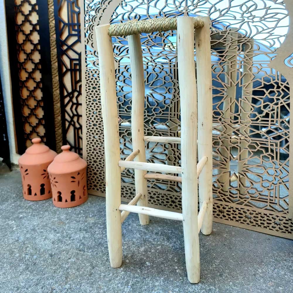 Taburete Artesano Alto para Barra / Cocina Americana - Madera Limonero y Esparto - Modelo Beldiun