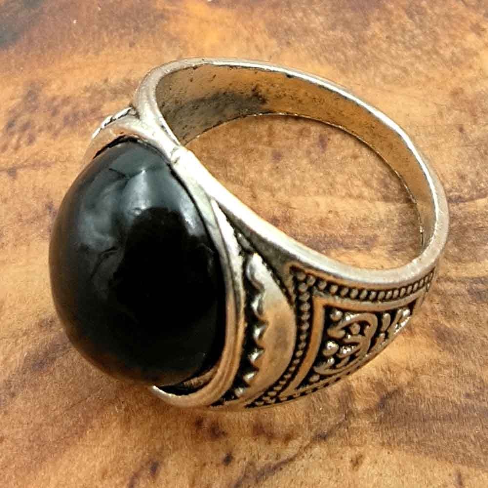 Anillo Unisex Aleación Inox - Piedra Negra - Estilo Medieval Gótico - Modelo Khamsa Ashra Aswad