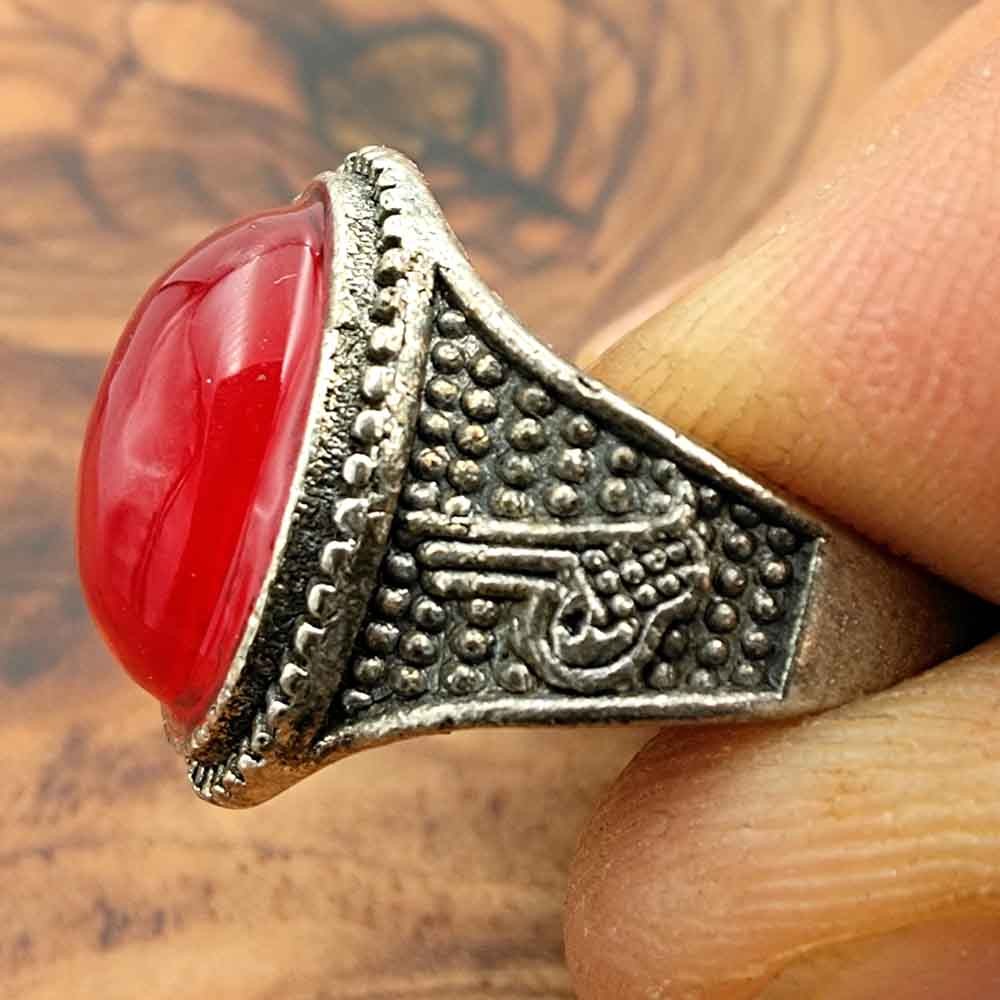 Anillo Unisex Aleación Inox - Piedra Roja - Estilo Medieval Gótico - Modelo Ashrin Ahmar