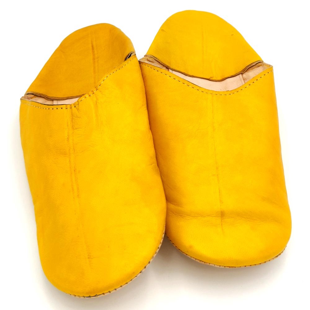 Babucha Zapatilla Andar por Casa Estilo Árabe - 100% Cuero - Color Amarillo - Artesanía Marroquí - Modelo Darun