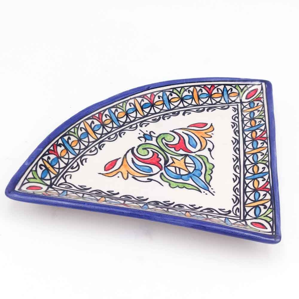 Plato Trinchero Cerámica Fez Pintado a Mano 1/4 Circulo - Multicolor - Modelo Dayira