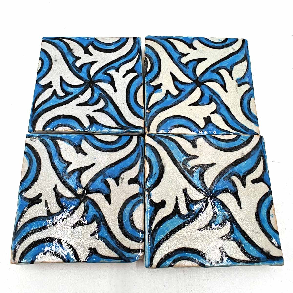 Azulejo Cerámica Marroquí Esmaltado Estilo Andalusí - Zellige Mosaico Nazari - Pintado a Mano 5 x 5 cm - Artesanal - Modelo 102