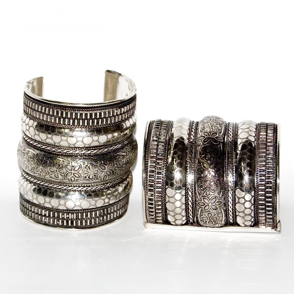 Brazalete Plateado Ancho - Grabado - NOVEDAD