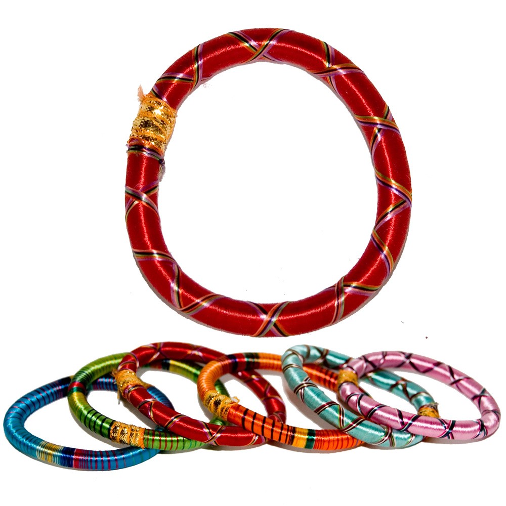 Pulsera India - Hilada Artesanalmente - Diseños Coloridos - 7 cm