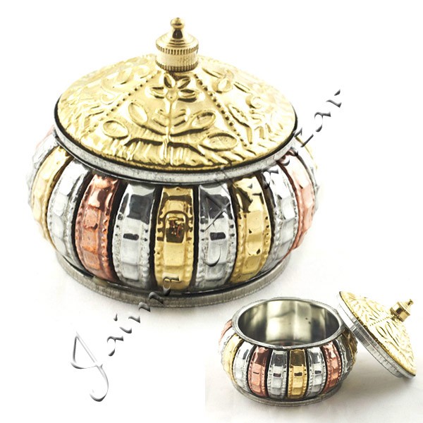 Cajita Bronce Grande- Grabado Floral Relieves - 6 cm