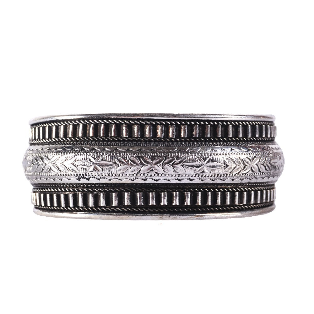 Brazalete Plateado Línea Floral - NOVEDAD