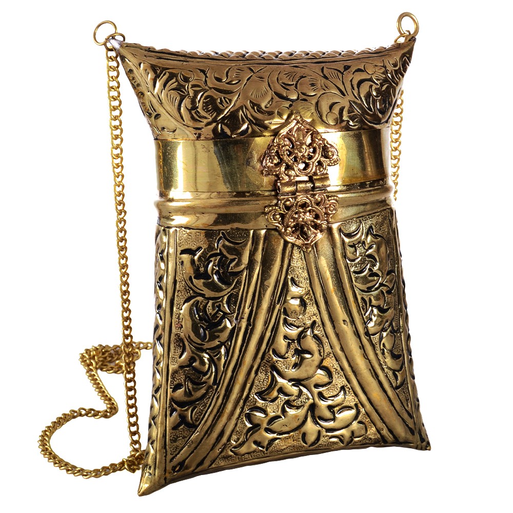Bolso De Cuerno De Vaca Y Latón - Realizado Artesanalmente - Cadena y Cierre  - Modelo Vertical