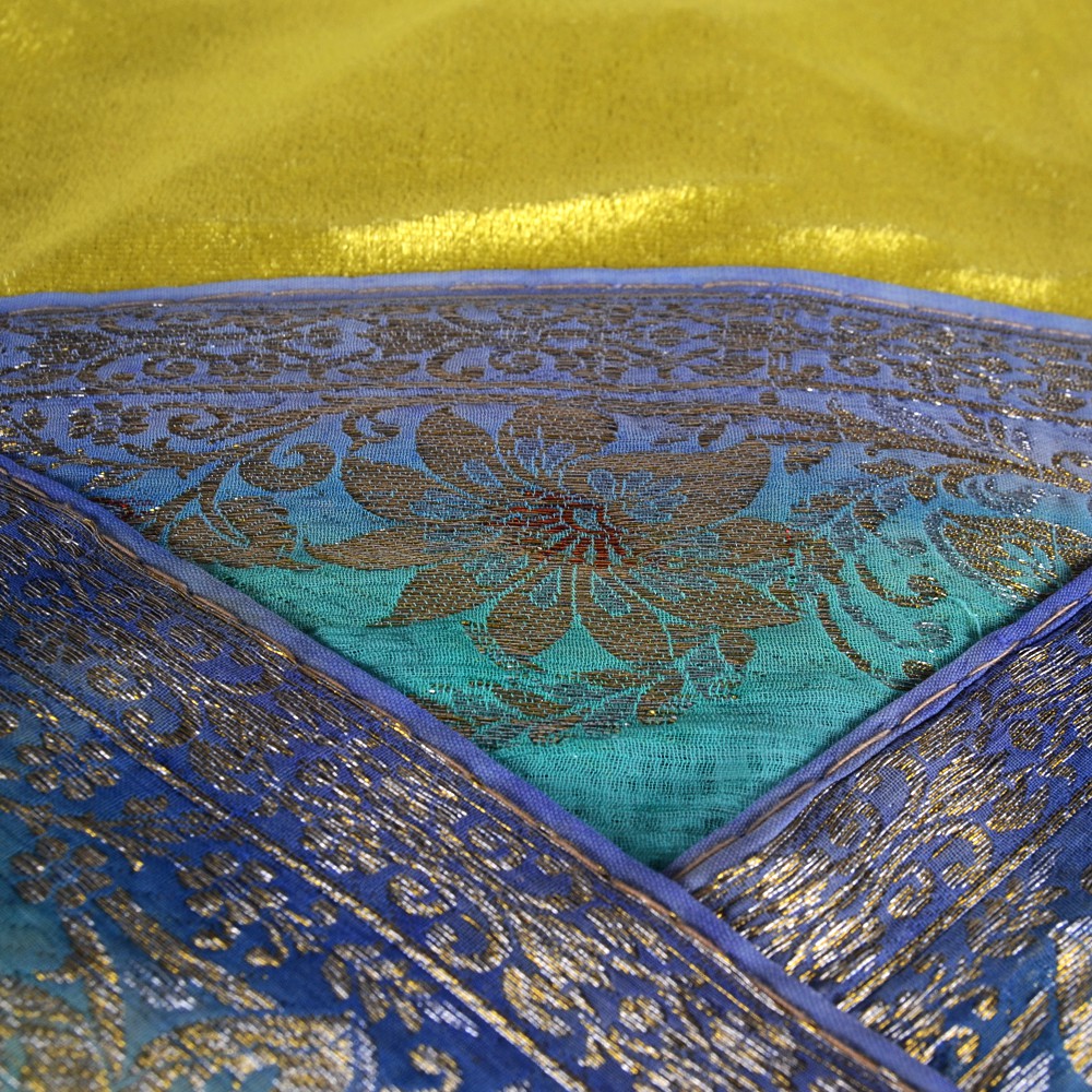 Cojín Tela Fina y Terciopelo - 40 cm - Varios Colores - Diseño Arabe