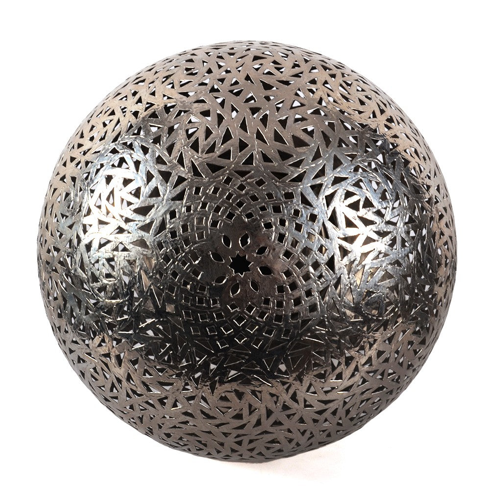 Lámpara Esfera Deluxe Latón Calado Bañado en Níquel - 25 cm Diámetro