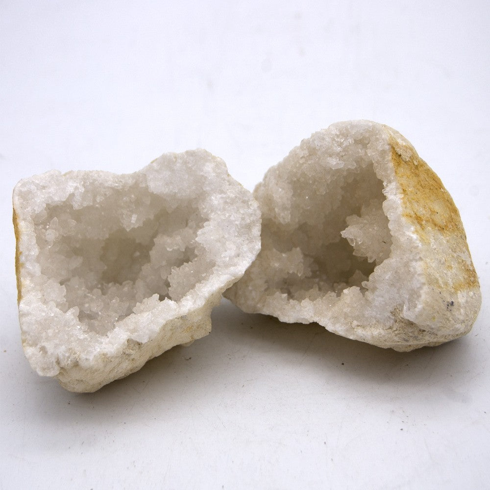 Geoda - Mineral Roca - Cuarzo - Se abre en 2 piezas- 10 cm
