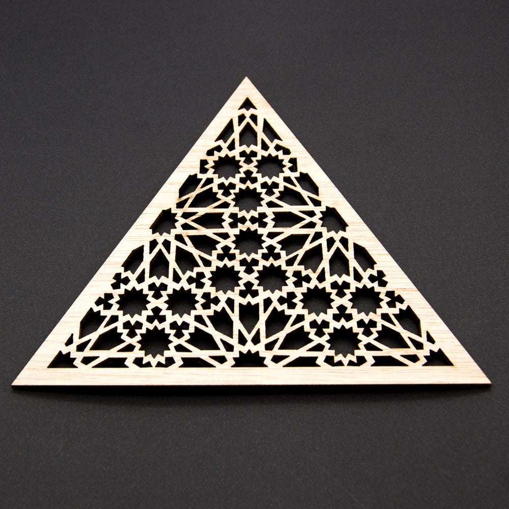 Celosía Árabe Triangular - Madera Laminada - Diseño Muzalaz